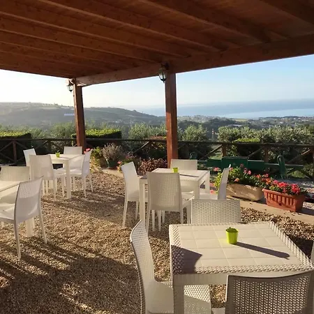 Il Rifugio Dei Cardinali Farm stay Santa Marinella