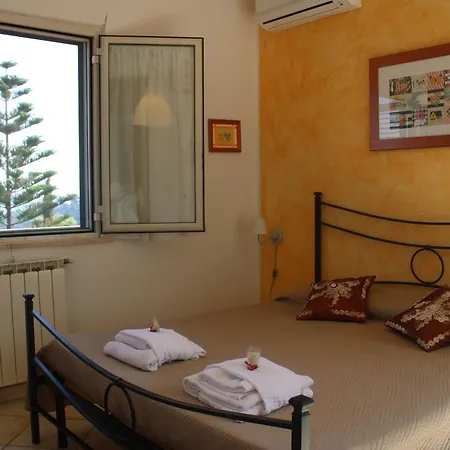 Alloggio per agriturismo I Cardinali